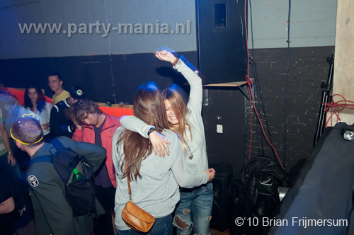 100611_018_small_festival_partymania