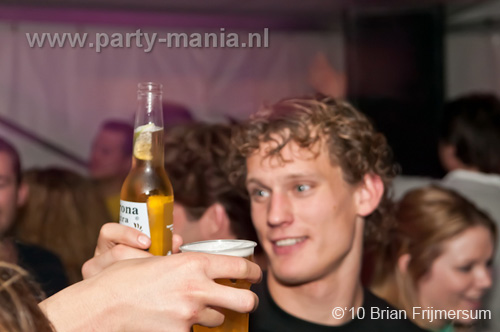 100612_077_boomerang_beach_partymania