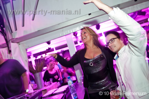 100612_079_boomerang_beach_partymania