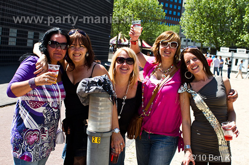 100612_007_franchise_outdoor_partymania