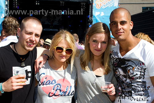 100612_080_franchise_outdoor_partymania
