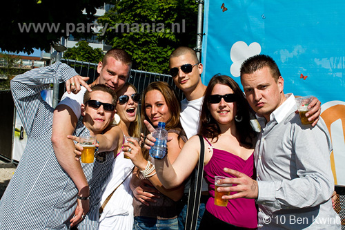 100612_112_franchise_outdoor_partymania