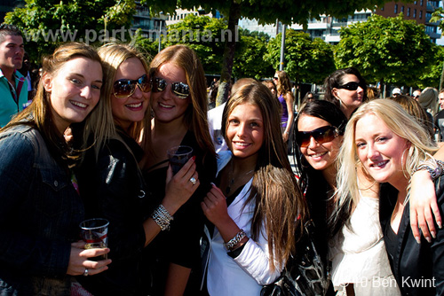 100612_144_franchise_outdoor_partymania