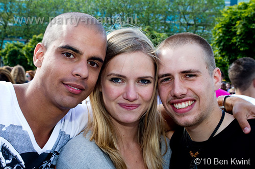 100612_154_franchise_outdoor_partymania