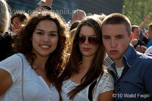100612_060_franchise_outdoor_partymania