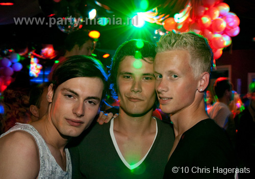 100612_012_i_love_vet_partymania