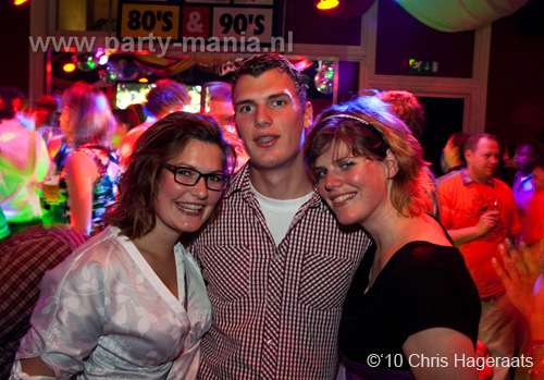 100619_025_80s_90s_partymania