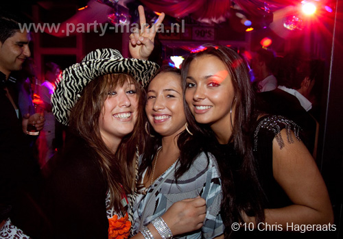 100619_046_80s_90s_partymania