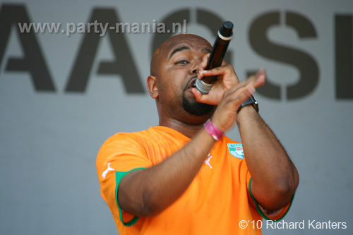 100627_034_parkpop_partymania