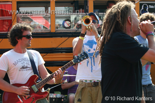 100627_115_parkpop_partymania