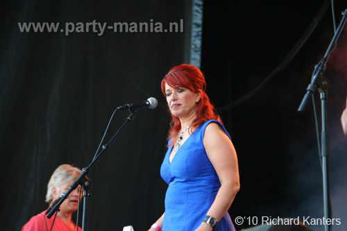 100627_120_parkpop_partymania