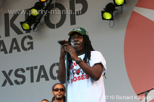 100627_207_parkpop_partymania
