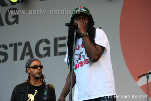 100627_215_parkpop_partymania