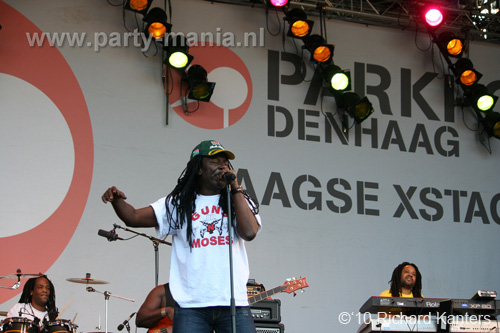 100627_218_parkpop_partymania