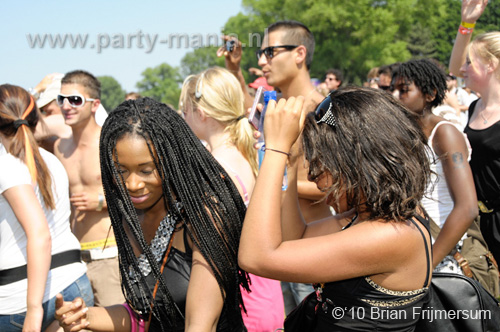 100627_048_parkpop_partymania