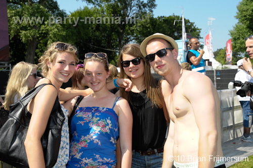 100627_053_parkpop_partymania