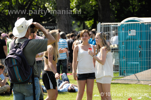 100627_069_parkpop_partymania