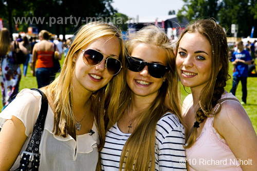 100627_065_parkpop_partymania