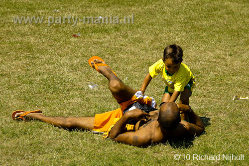100627_084_parkpop_partymania