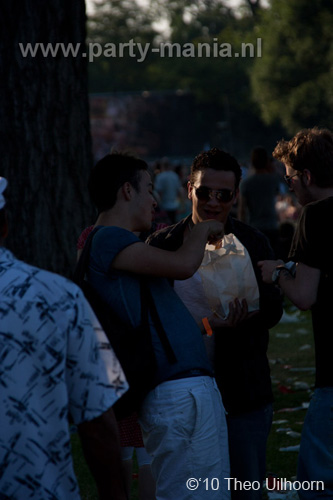 100627_091_parkpop_partymania
