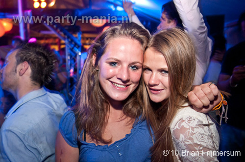 100717_071_whoosah_partymania
