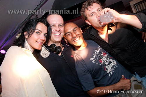 100725_026_wij_partymania