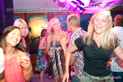 100725_037_wij_partymania