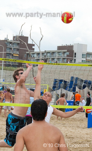 100801_047_horeca_beachvolleybal_partymania