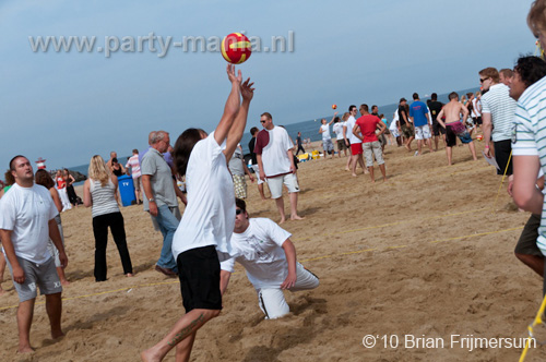 100801_010_horeca_beachvolleybal_partymania