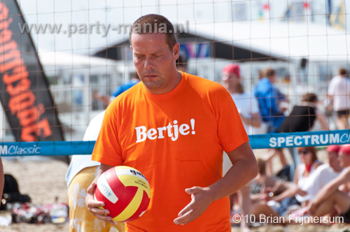 100801_018_horeca_beachvolleybal_partymania