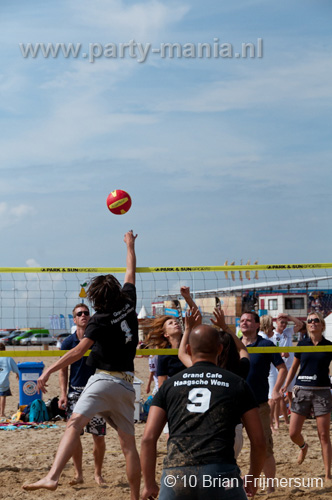 100801_021_horeca_beachvolleybal_partymania