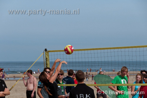 100801_028_horeca_beachvolleybal_partymania