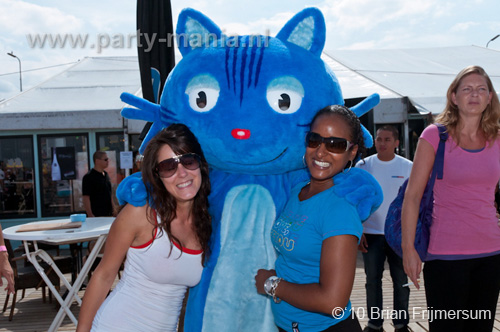 100801_029_horeca_beachvolleybal_partymania