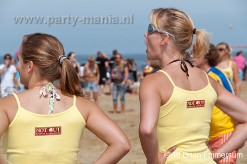 100801_031_horeca_beachvolleybal_partymania