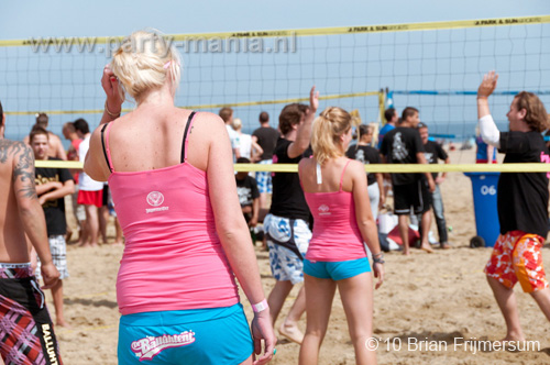 100801_036_horeca_beachvolleybal_partymania