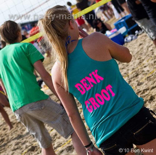 100801_023_horeca_beachvolleybal_partymania