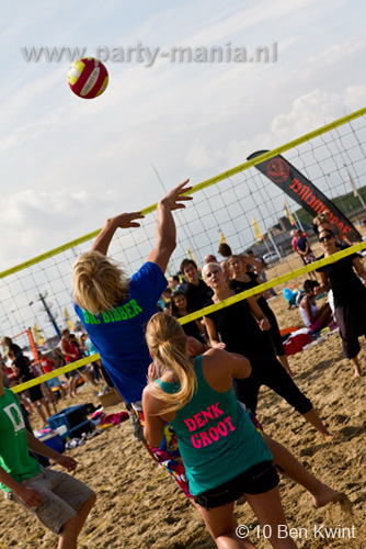 100801_025_horeca_beachvolleybal_partymania