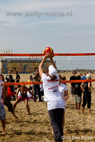 100801_028_horeca_beachvolleybal_partymania