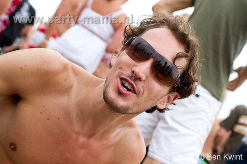 100801_061_horeca_beachvolleybal_partymania