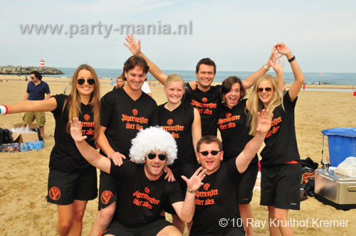 100801_016_horeca_beachvolleybal_partymania