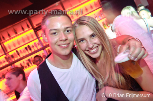 100806_062_maximaal_partymania