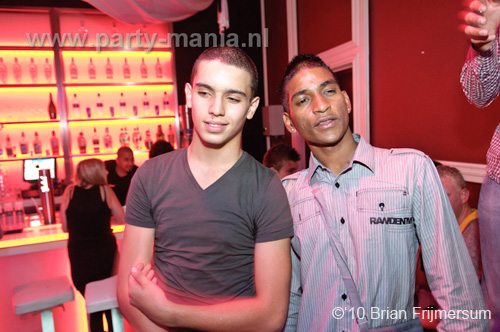 100806_065_maximaal_partymania