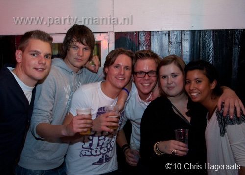 100807_048_gekkehouse_partymania