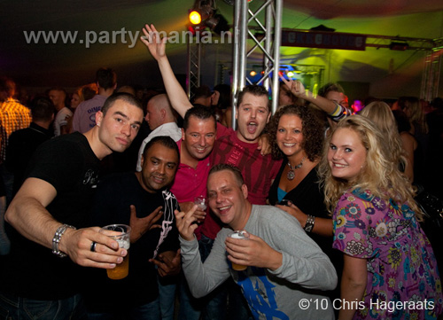 100807_065_gekkehouse_partymania