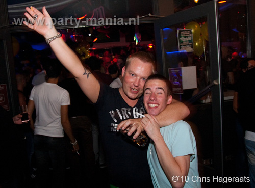 100821_035_manjefiek_partymania