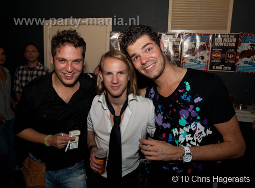 100821_048_manjefiek_partymania