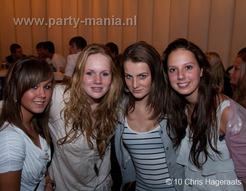 100827_011_maximaal_partymania