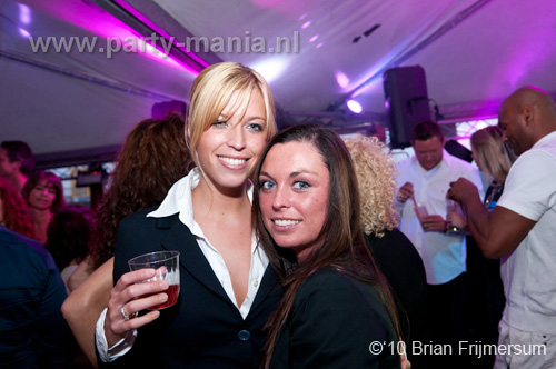 100829_031_wij_partymania