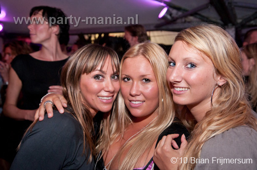 100829_035_wij_partymania