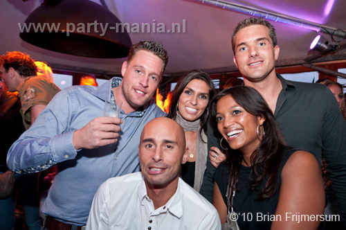 100829_037_wij_partymania
